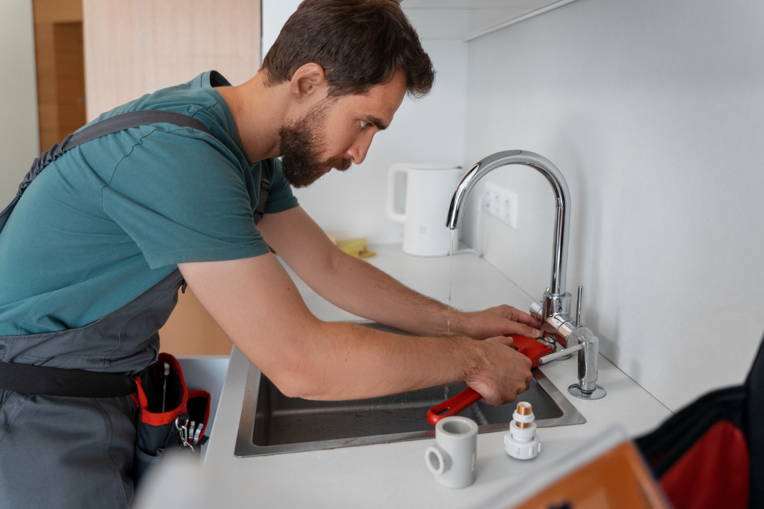 Choose the Right Water-Efficient Kitchen Faucet