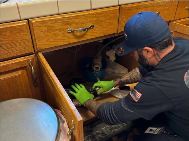 Quiet Garbage Disposal Options for Open Kitchens